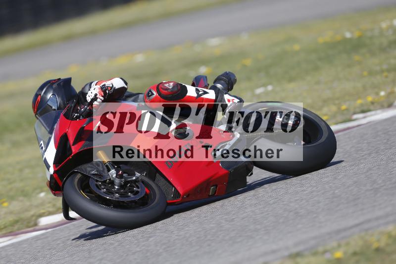 /06 08.04.2026 Cornu Master School ADR/Gruppe rot/3